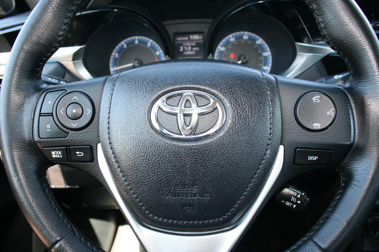 Toyota Corolla 4dr Sdn CVT S Premium (Natl) 2016