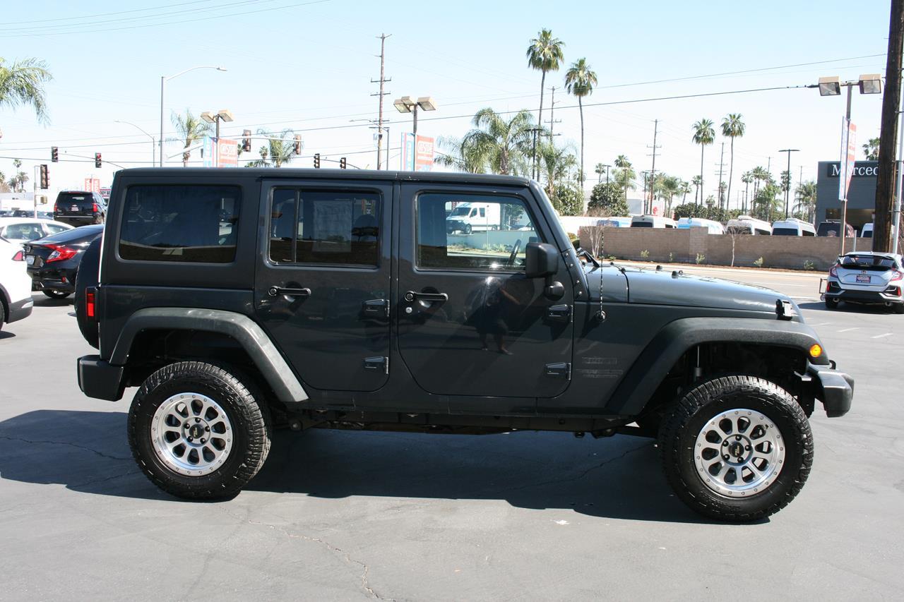 Jeep Wrangler Unlimited Sport 4x4 2017