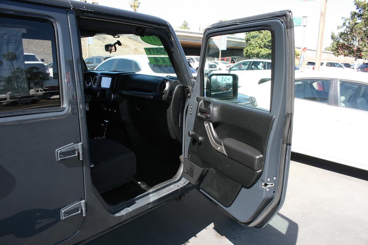 Jeep Wrangler Unlimited Sport 4x4 2017