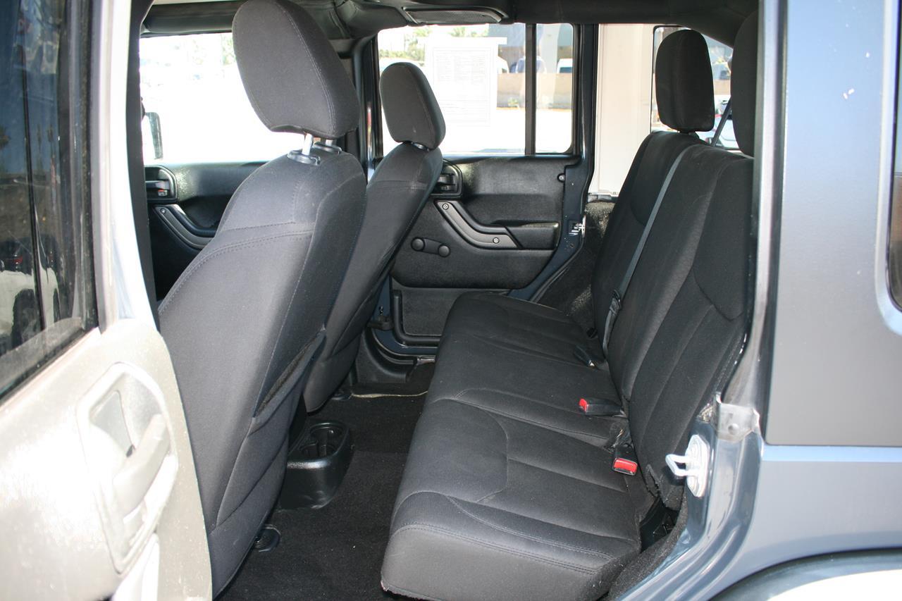 Jeep Wrangler Unlimited Sport 4x4 2017