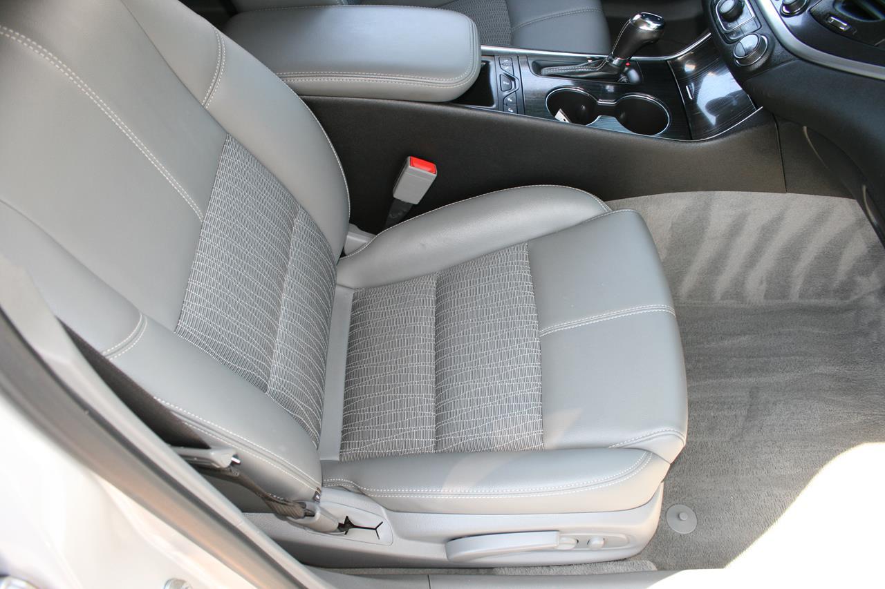 Chevrolet Impala 4dr Sdn LT w/1LT 2018