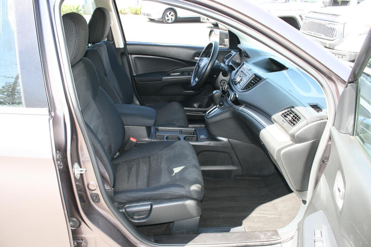 Honda CR-V 2WD 5dr LX 2015