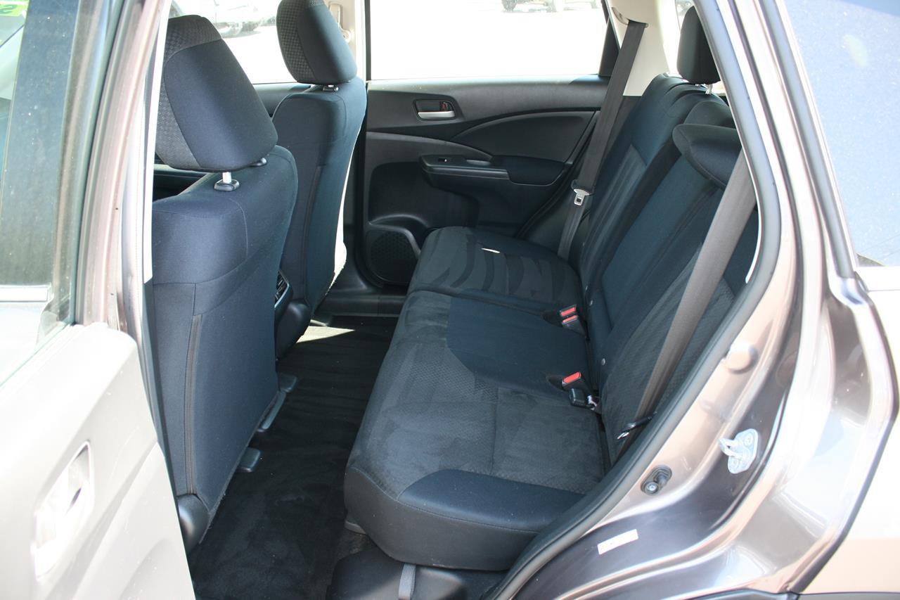 Honda CR-V 2WD 5dr LX 2015
