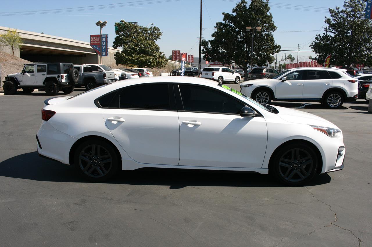 Kia Forte GT-Line IVT 2021