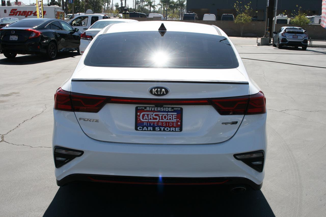 Kia Forte GT-Line IVT 2021