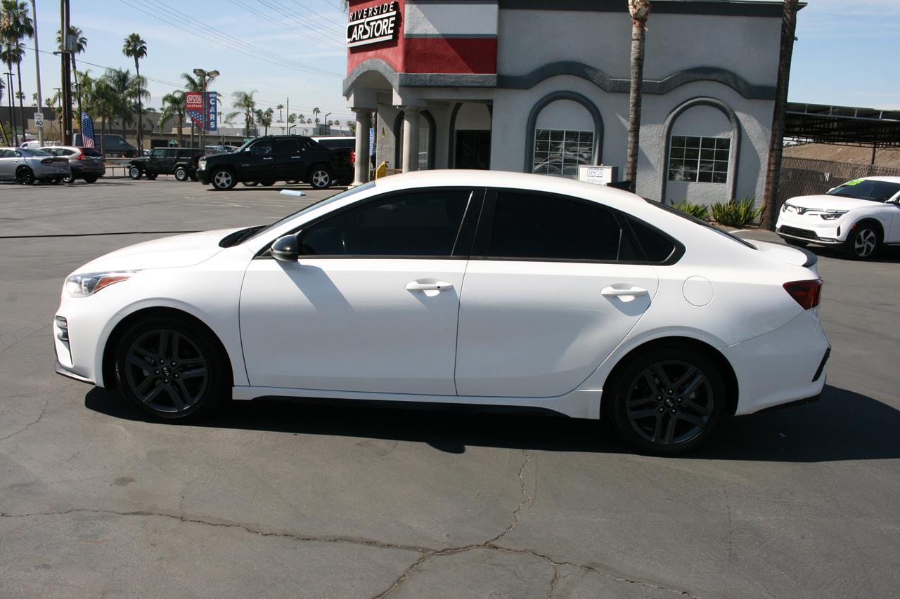 Kia Forte GT-Line IVT 2021