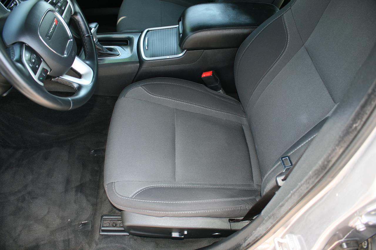 Dodge Charger 4dr Sdn SXT RWD 2015