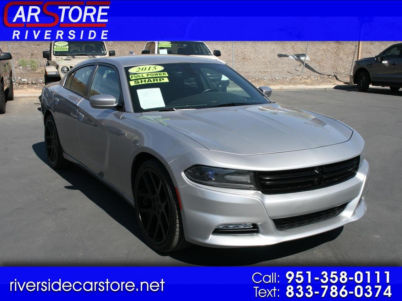 2015 Dodge Charger 4dr Sdn SXT RWD