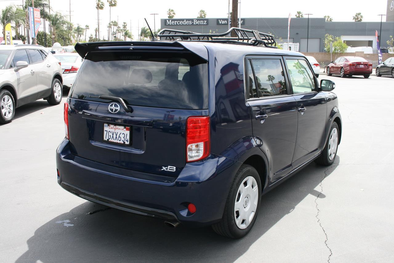 Scion xB 5dr Wgn Auto (Natl) 2014