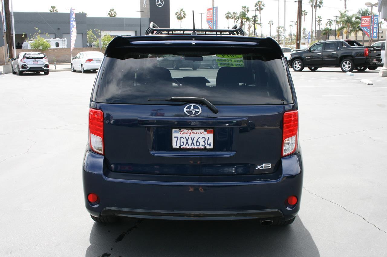 Scion xB 5dr Wgn Auto (Natl) 2014