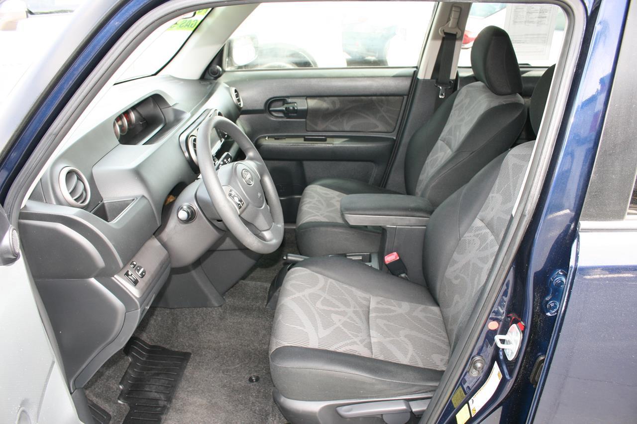 Scion xB 5dr Wgn Auto (Natl) 2014