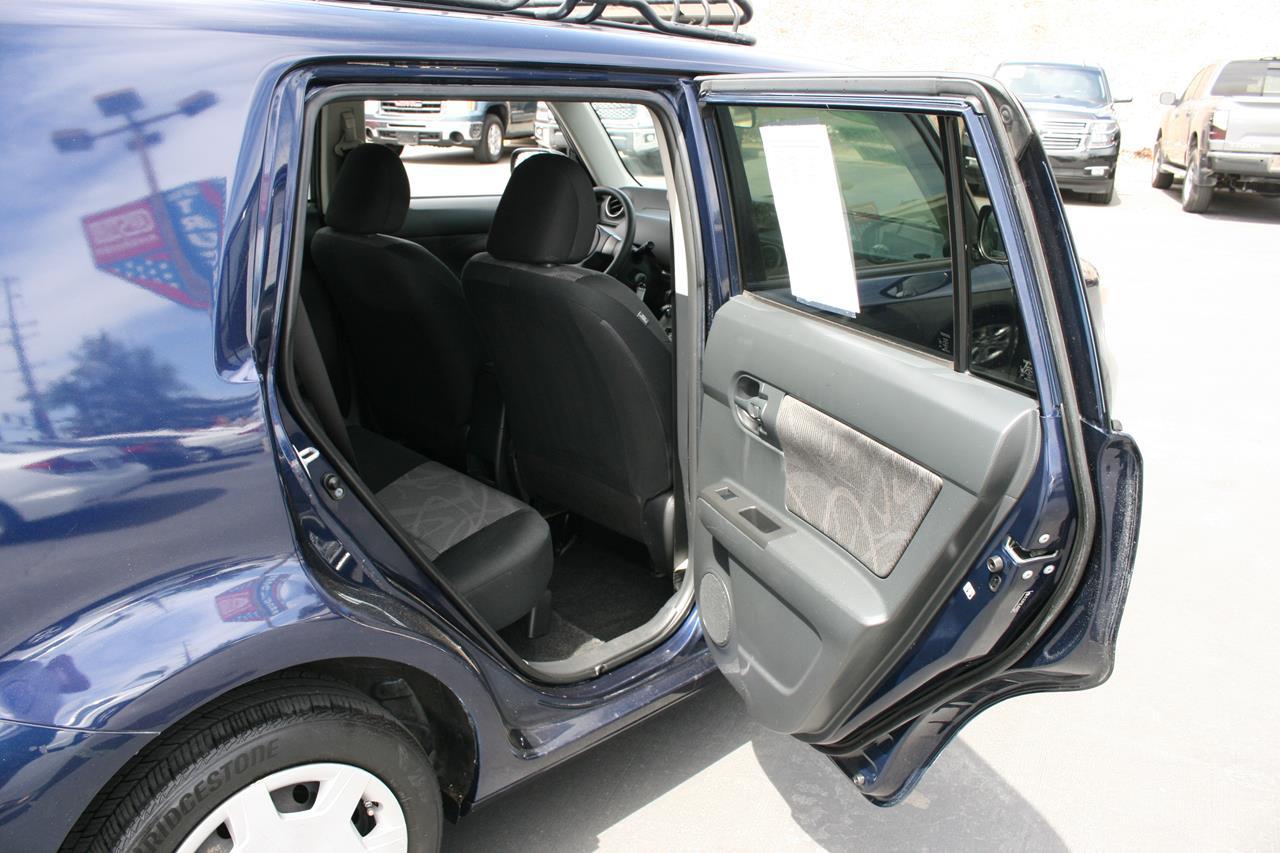 Scion xB 5dr Wgn Auto (Natl) 2014