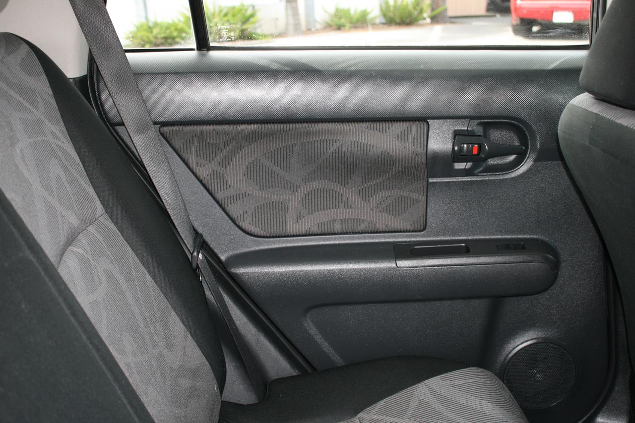 Scion xB 5dr Wgn Auto (Natl) 2014