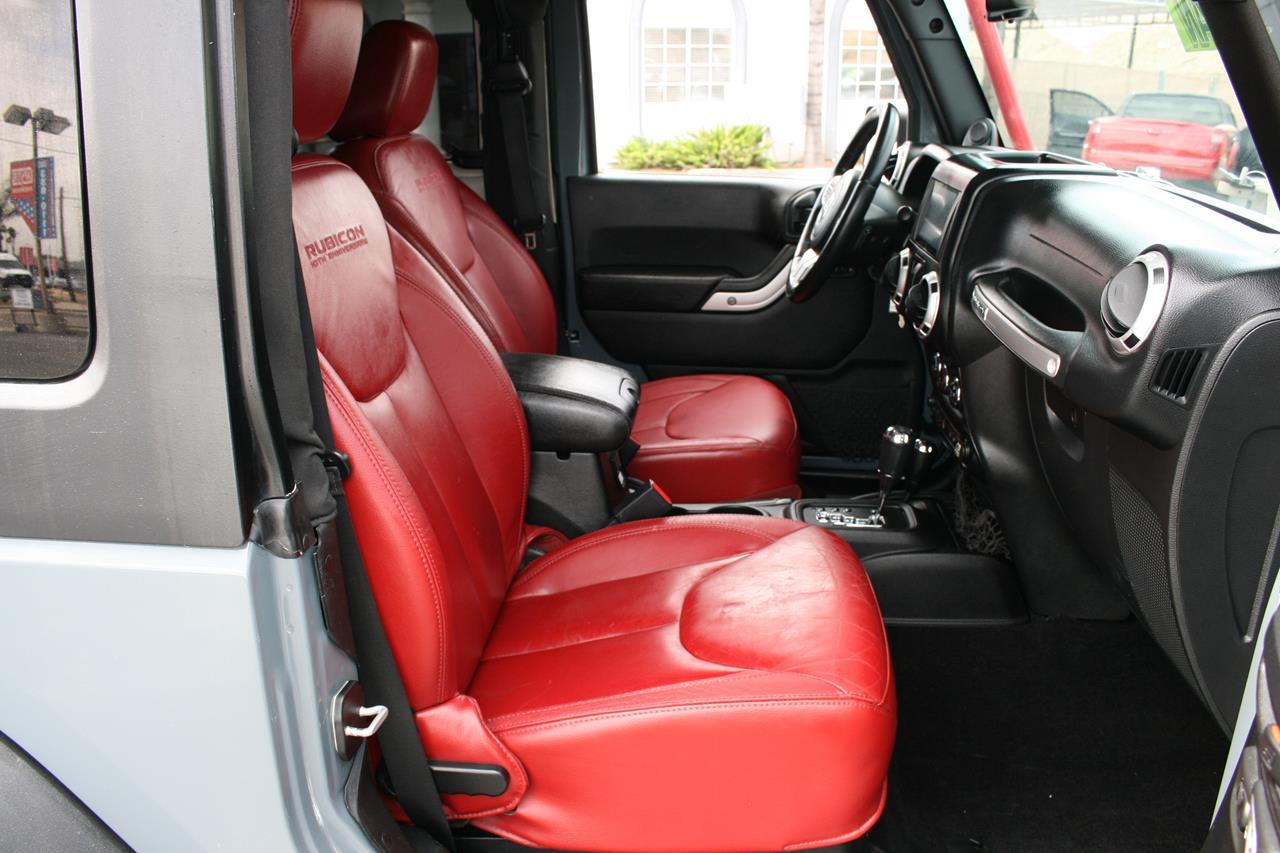 Jeep Wrangler 4WD 2dr Rubicon 10th Anniversary 2013