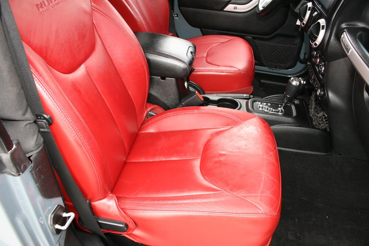 Jeep Wrangler 4WD 2dr Rubicon 10th Anniversary 2013