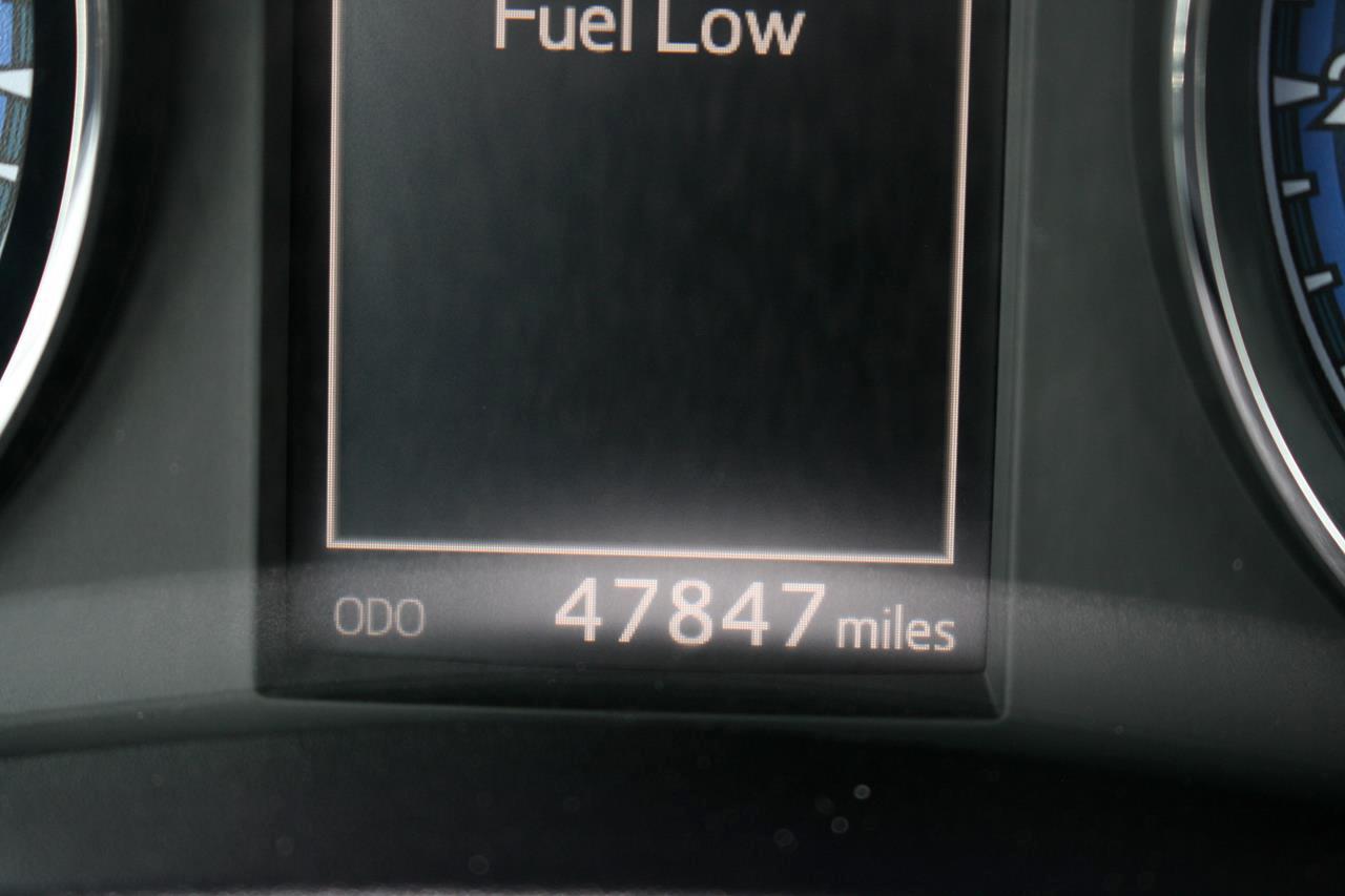 Toyota Corolla SE CVT (Natl) 2019