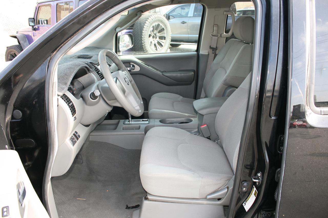 Nissan Frontier 2WD Crew Cab SWB Auto SE 2008