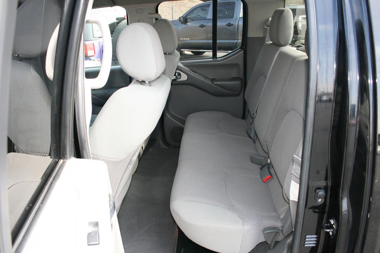 Nissan Frontier 2WD Crew Cab SWB Auto SE 2008