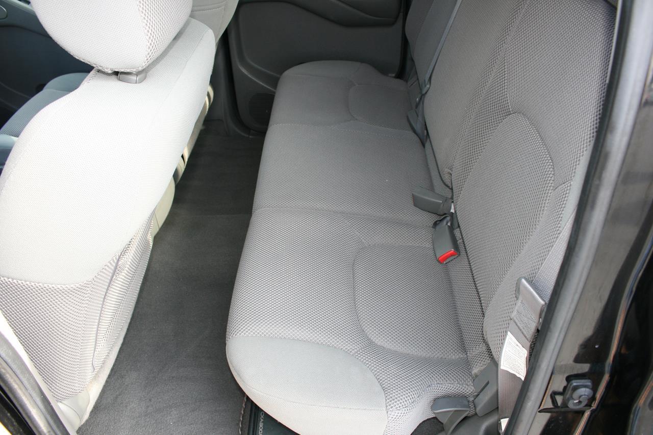 Nissan Frontier 2WD Crew Cab SWB Auto SE 2008