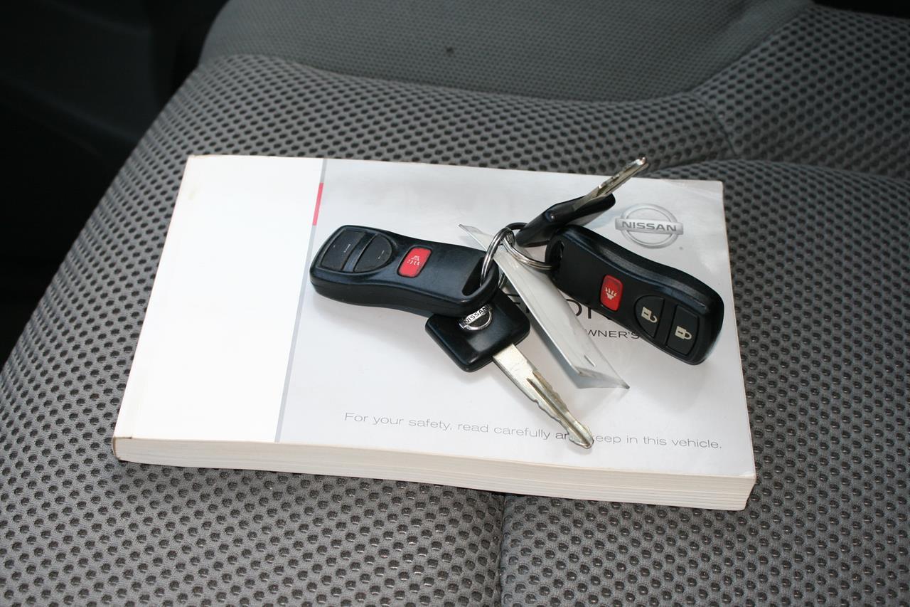 Nissan Frontier 2WD Crew Cab SWB Auto SE 2008