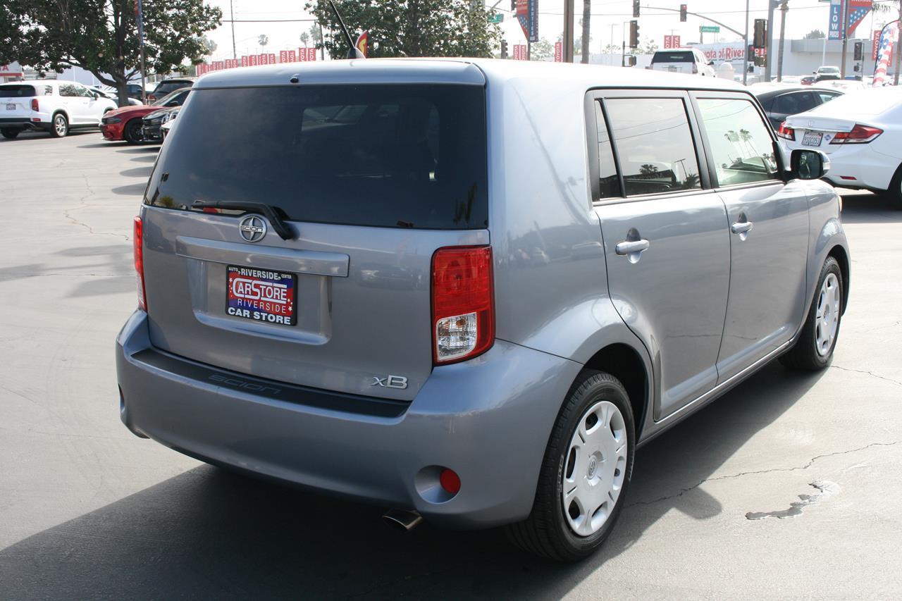 Scion xB 5dr Wgn Auto (Natl) 2012