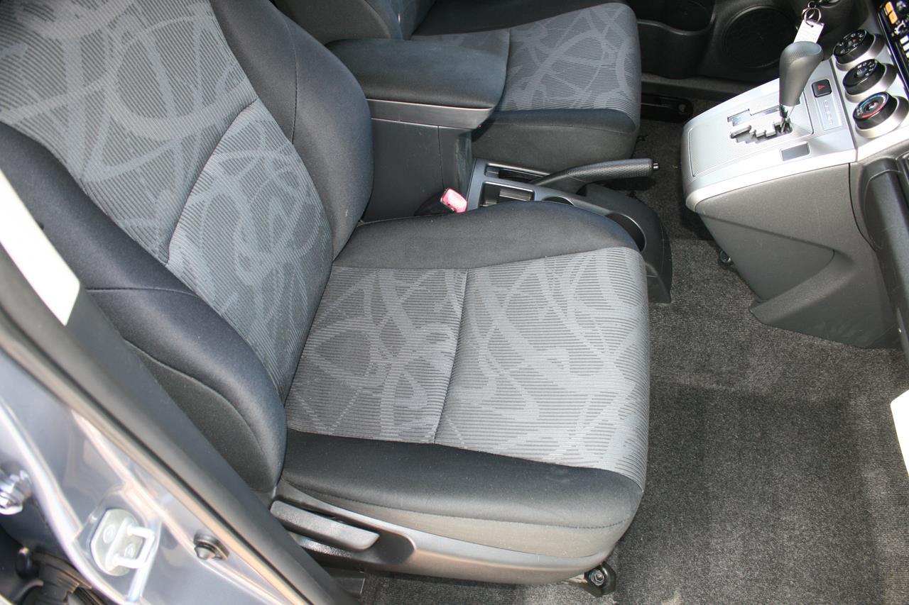 Scion xB 5dr Wgn Auto (Natl) 2012