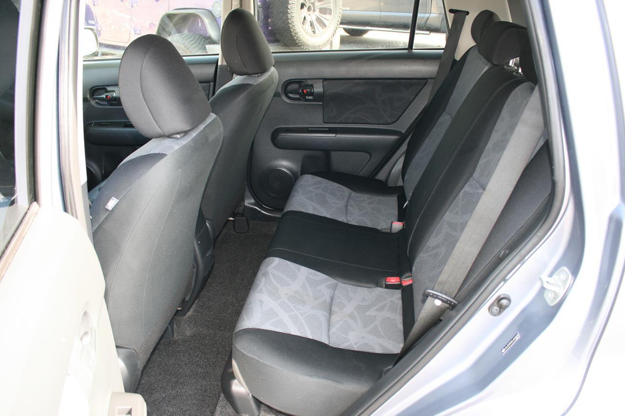 Scion xB 5dr Wgn Auto (Natl) 2012