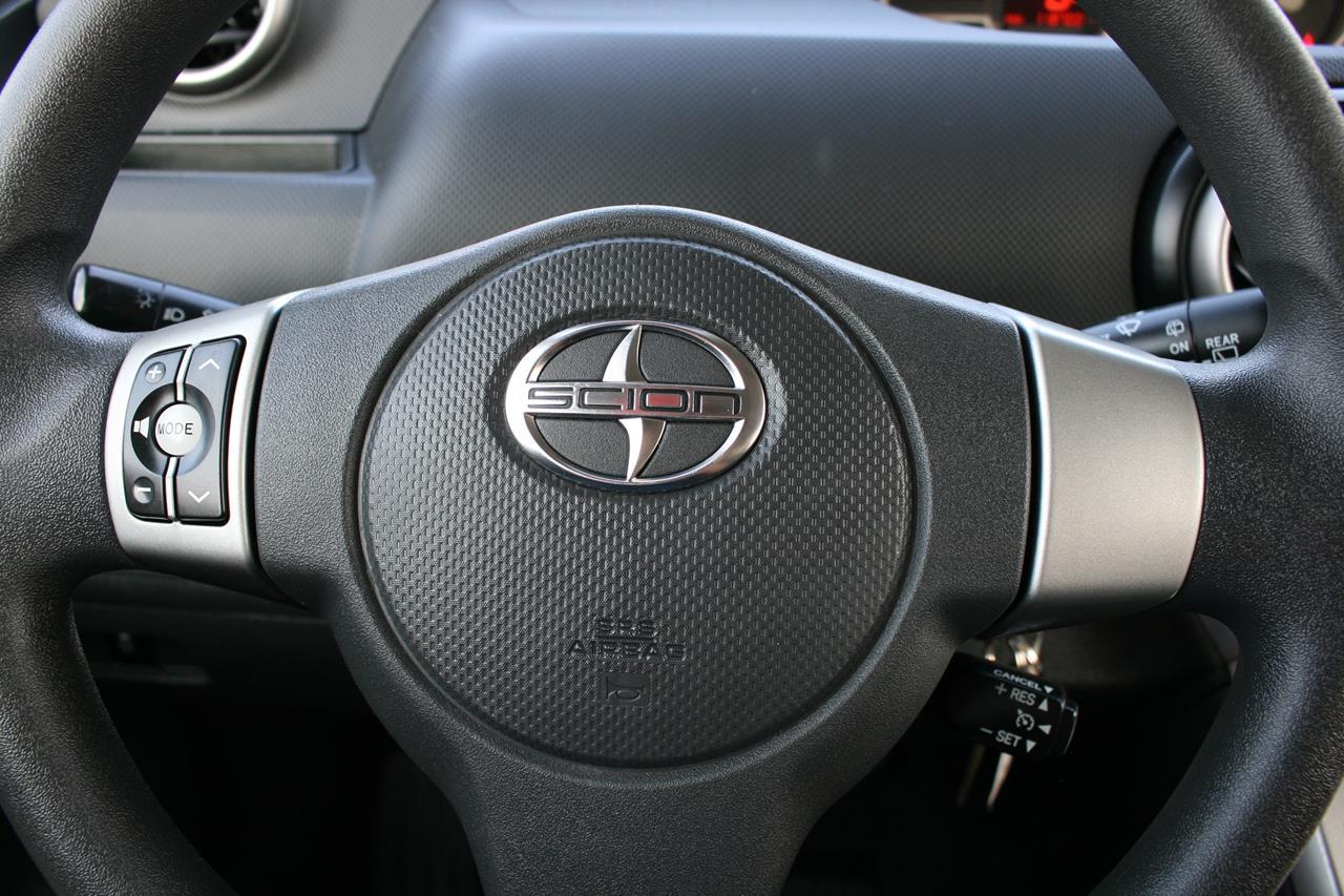 Scion xB 5dr Wgn Auto (Natl) 2012