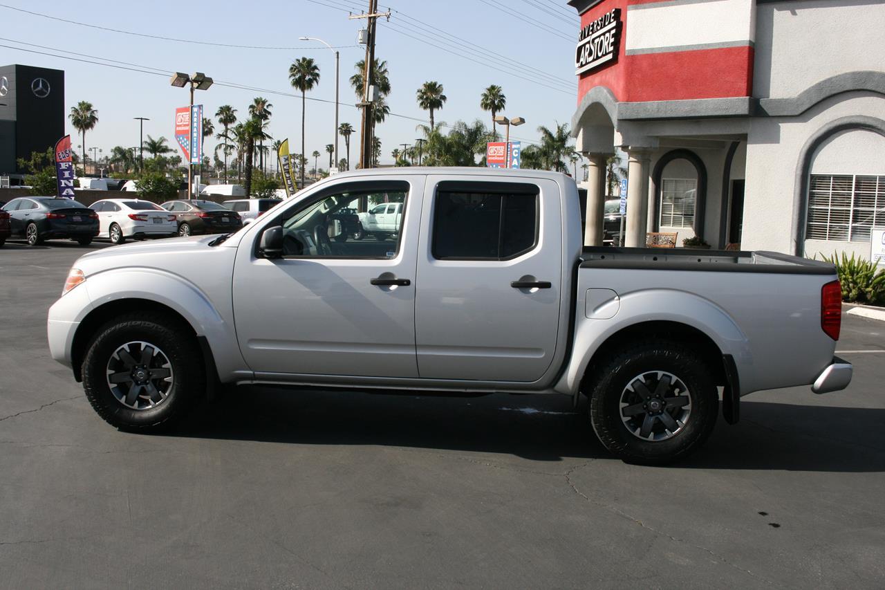 Nissan Frontier Crew Cab 4x2 Desert Runner Auto *Ltd Avail* 2019