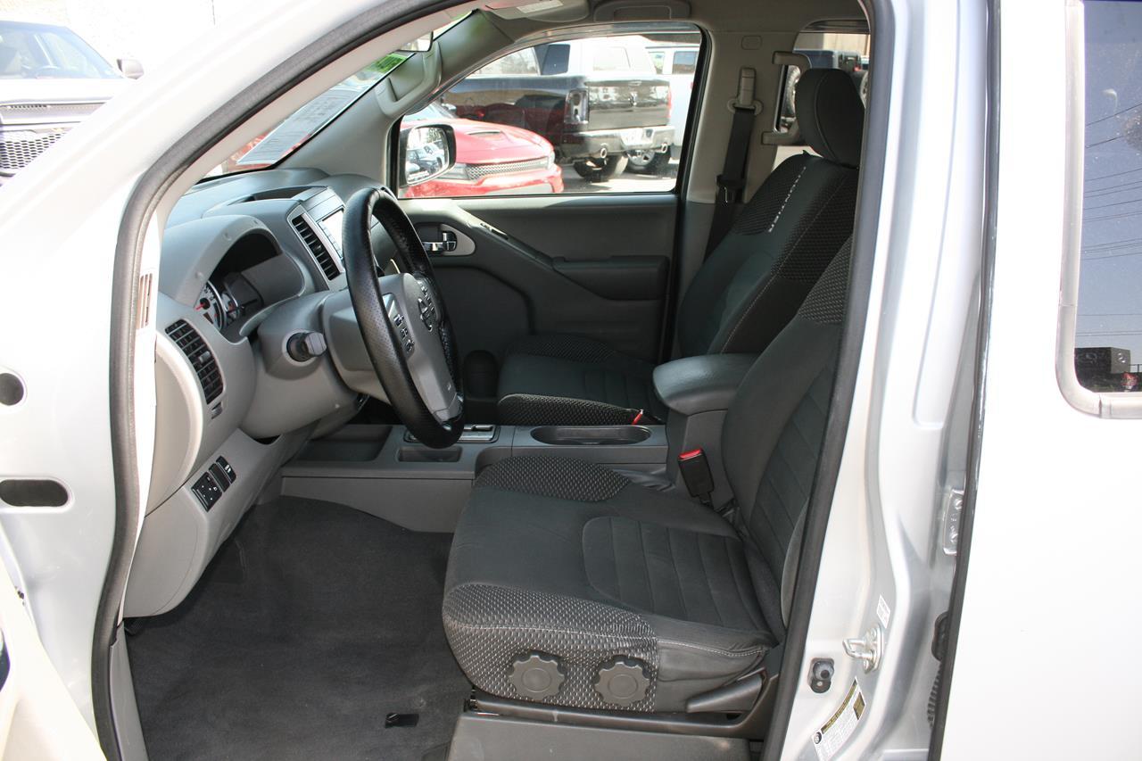 Nissan Frontier Crew Cab 4x2 Desert Runner Auto *Ltd Avail* 2019