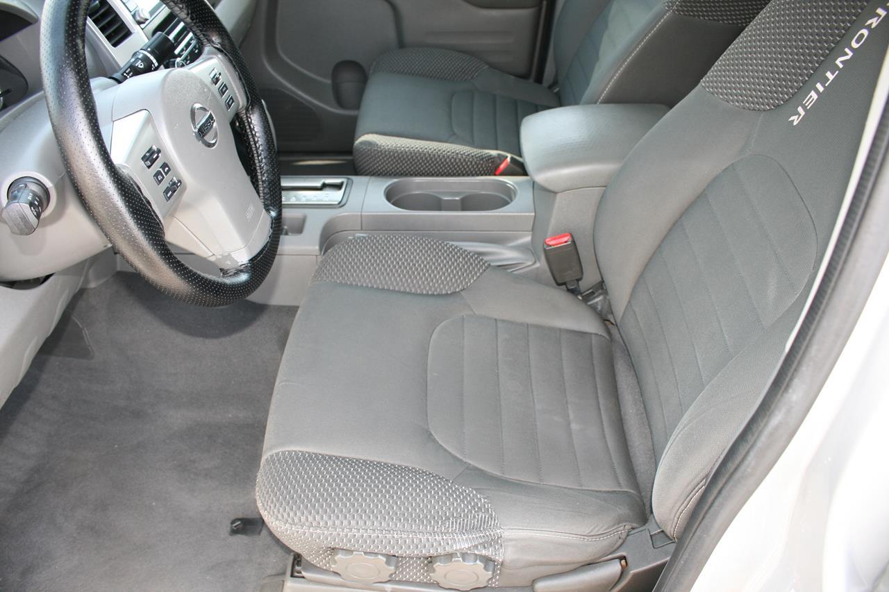 Nissan Frontier Crew Cab 4x2 Desert Runner Auto *Ltd Avail* 2019