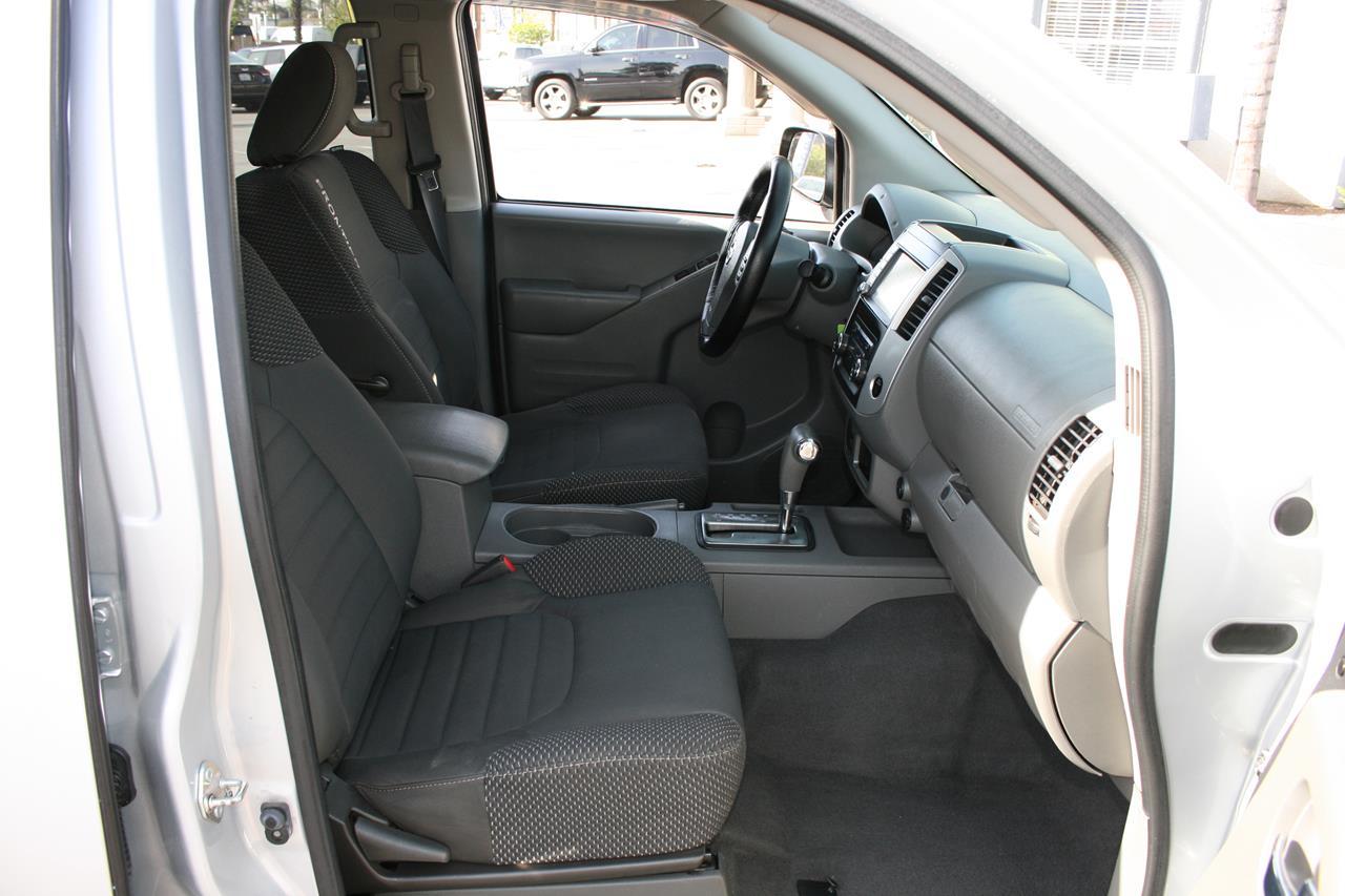 Nissan Frontier Crew Cab 4x2 Desert Runner Auto *Ltd Avail* 2019