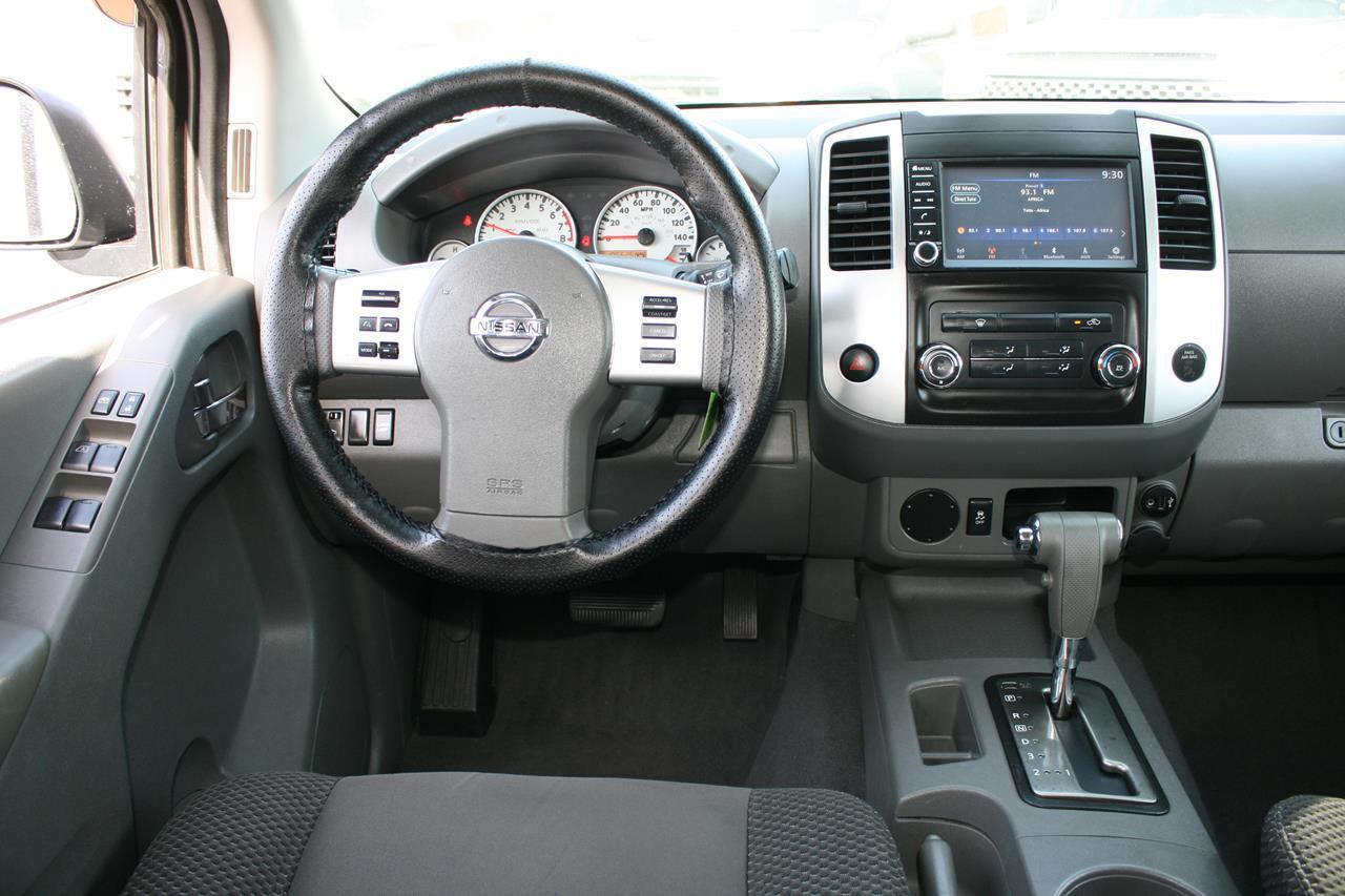 Nissan Frontier Crew Cab 4x2 Desert Runner Auto *Ltd Avail* 2019