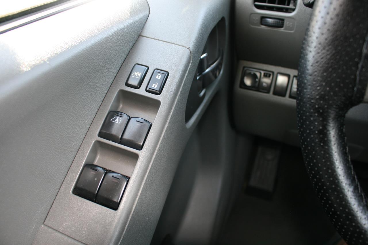 Nissan Frontier Crew Cab 4x2 Desert Runner Auto *Ltd Avail* 2019