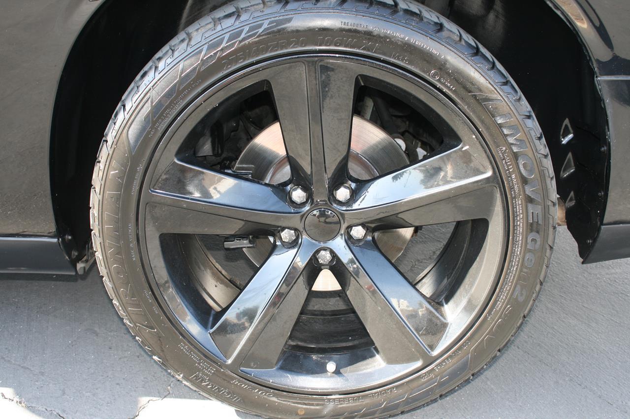 Dodge Challenger 2dr Cpe R/T 2011