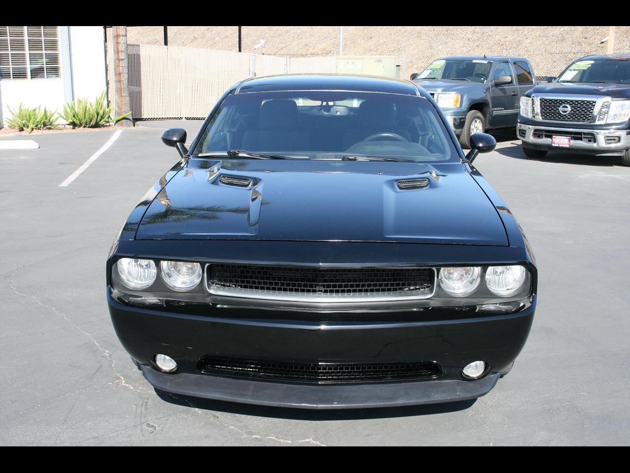 Dodge Challenger 2dr Cpe R/T 2011