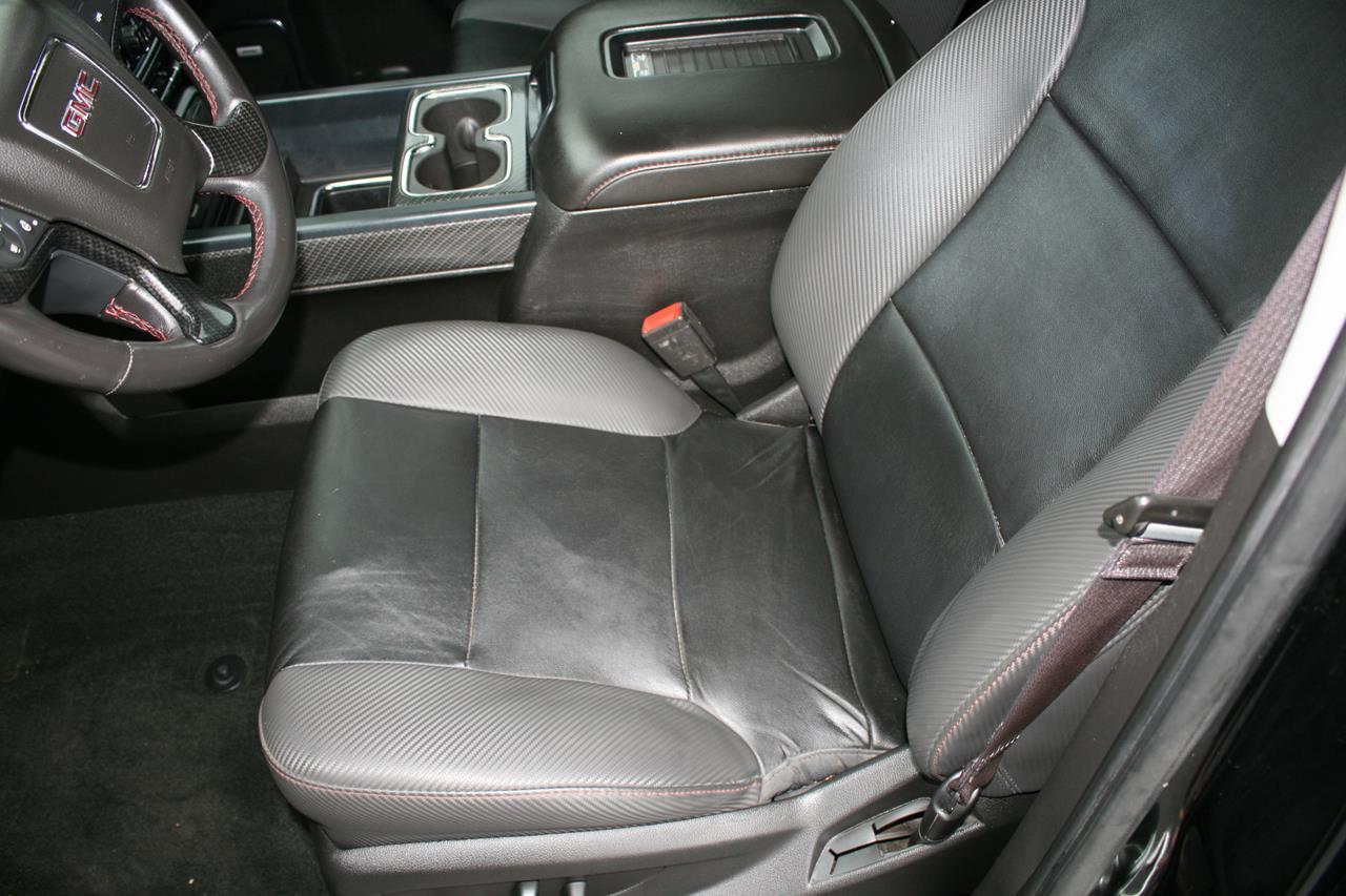 GMC Sierra 1500 4WD Crew Cab 143.5" SLT 2017