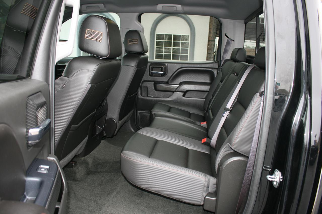 GMC Sierra 1500 4WD Crew Cab 143.5" SLT 2017