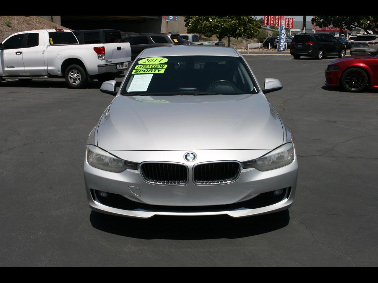 BMW 3 Series 4dr Sdn 320i RWD 2014
