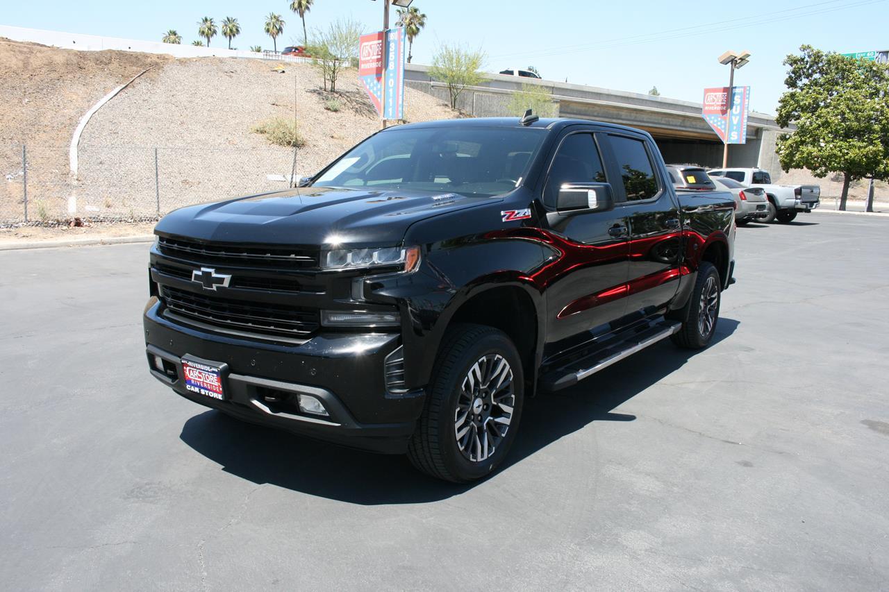 Chevrolet Silverado 1500 4WD Crew Cab 147" RST 2020