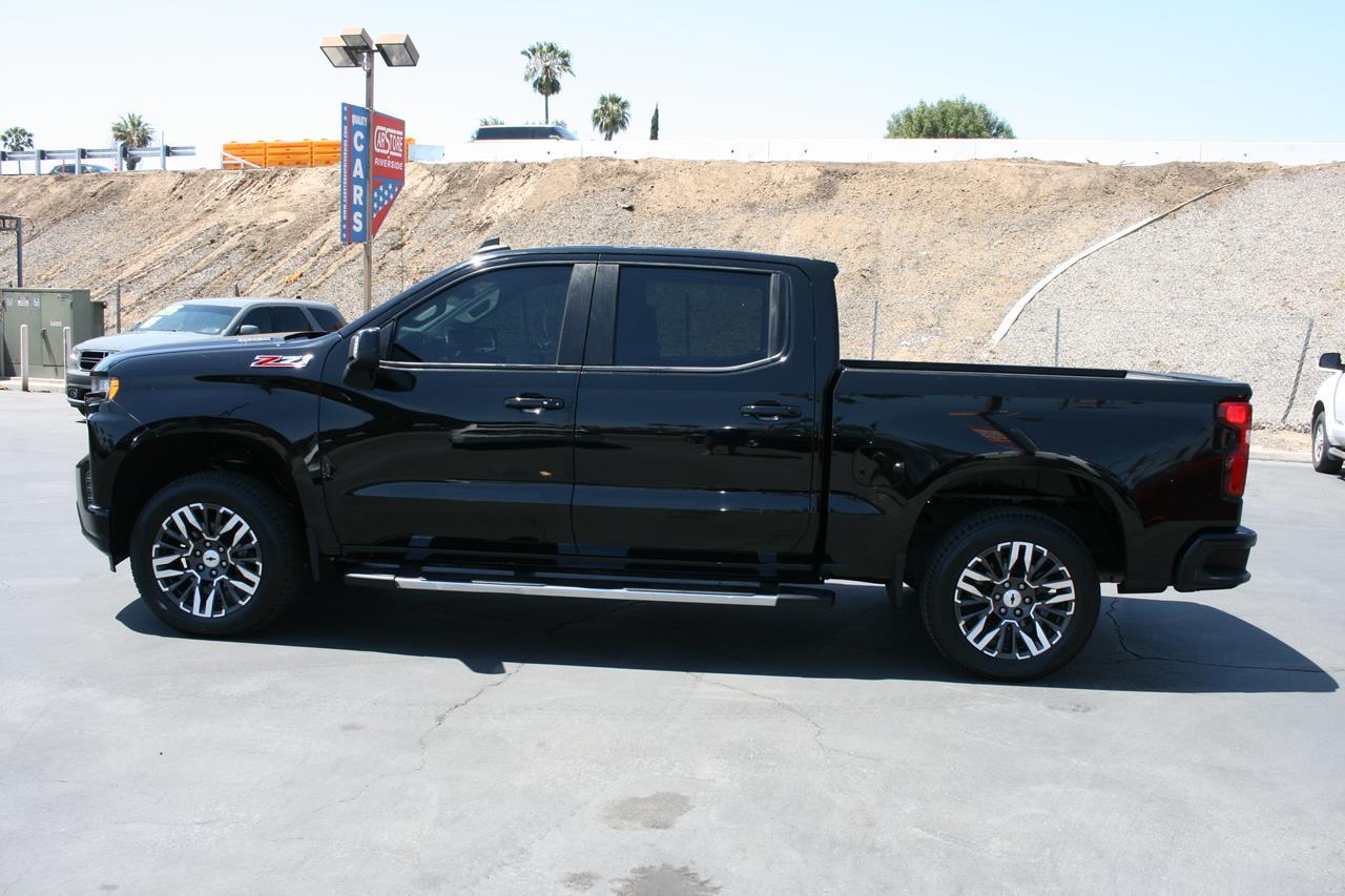 Chevrolet Silverado 1500 4WD Crew Cab 147" RST 2020