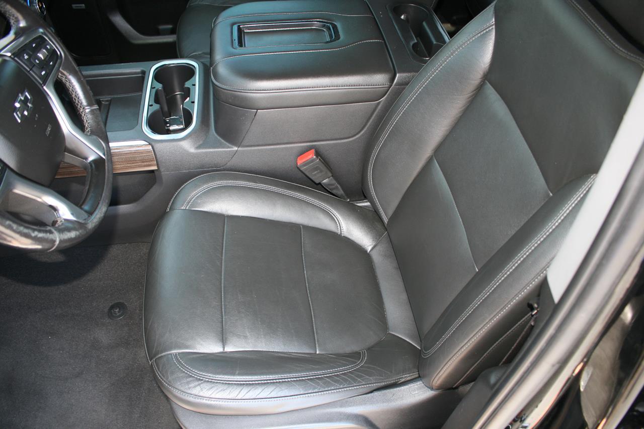 Chevrolet Silverado 1500 4WD Crew Cab 147" RST 2020