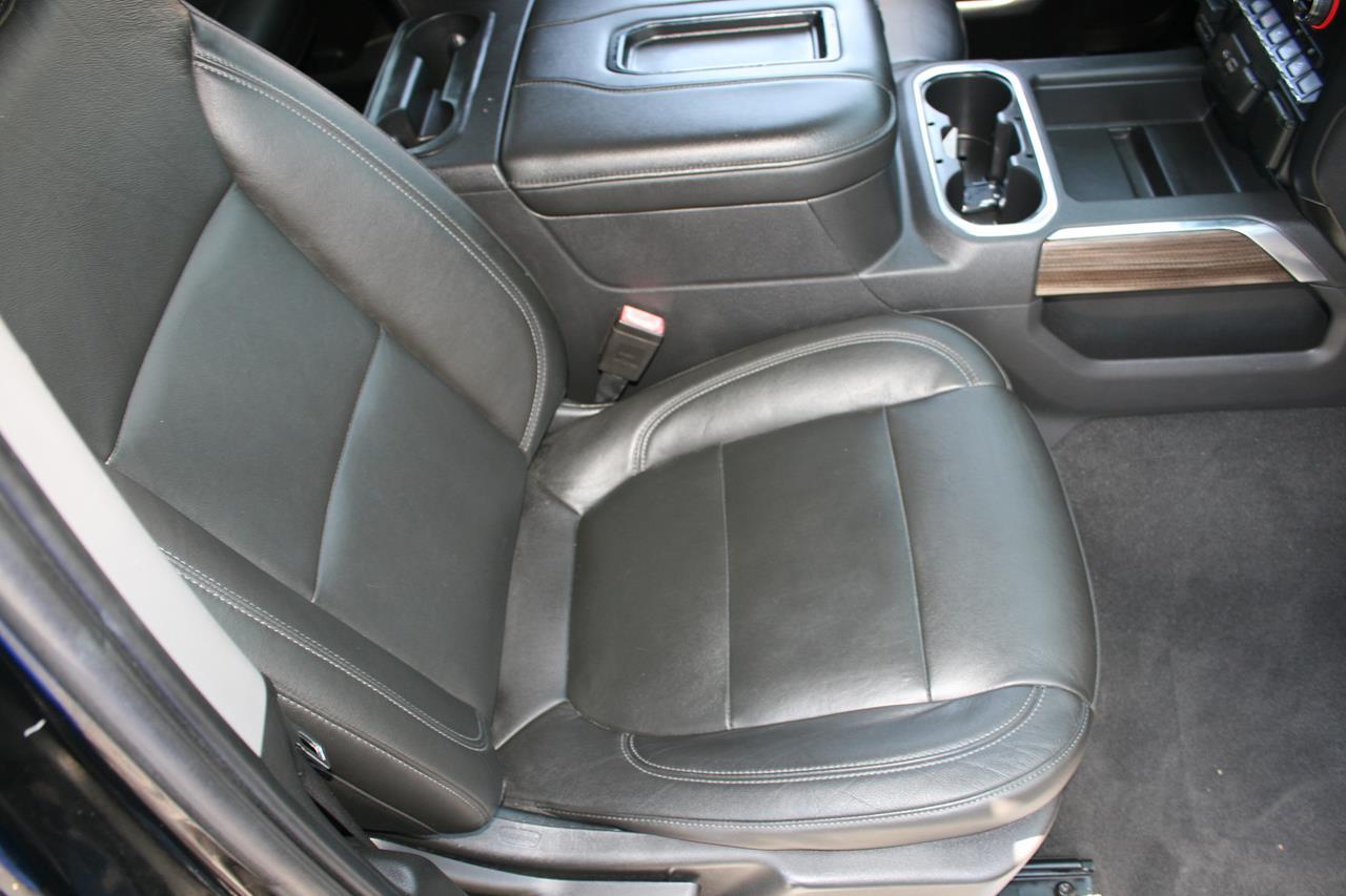 Chevrolet Silverado 1500 4WD Crew Cab 147" RST 2020