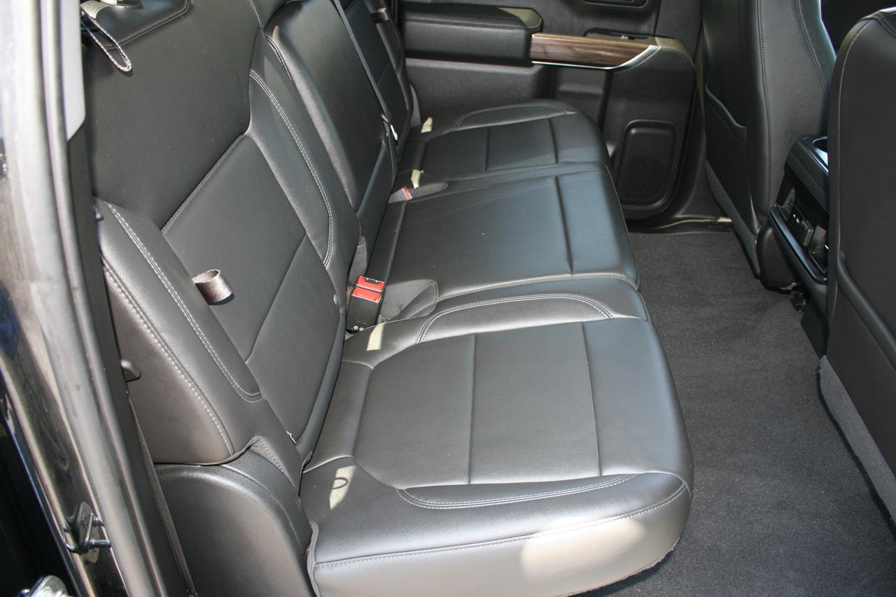 Chevrolet Silverado 1500 4WD Crew Cab 147" RST 2020