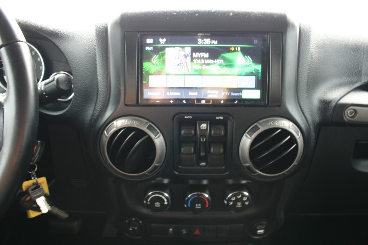Jeep Wrangler Unlimited Sport 4x4 2017