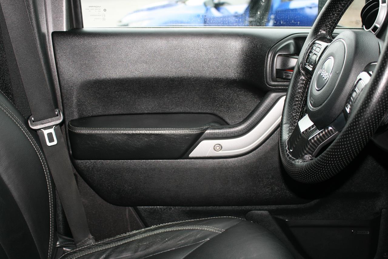 Jeep Wrangler Unlimited 4WD 4dr Rubicon Hard Rock 2016