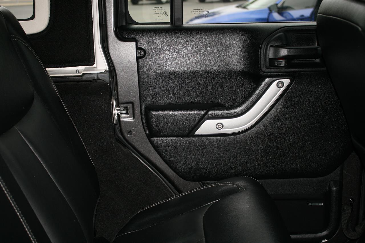 Jeep Wrangler Unlimited 4WD 4dr Rubicon Hard Rock 2016