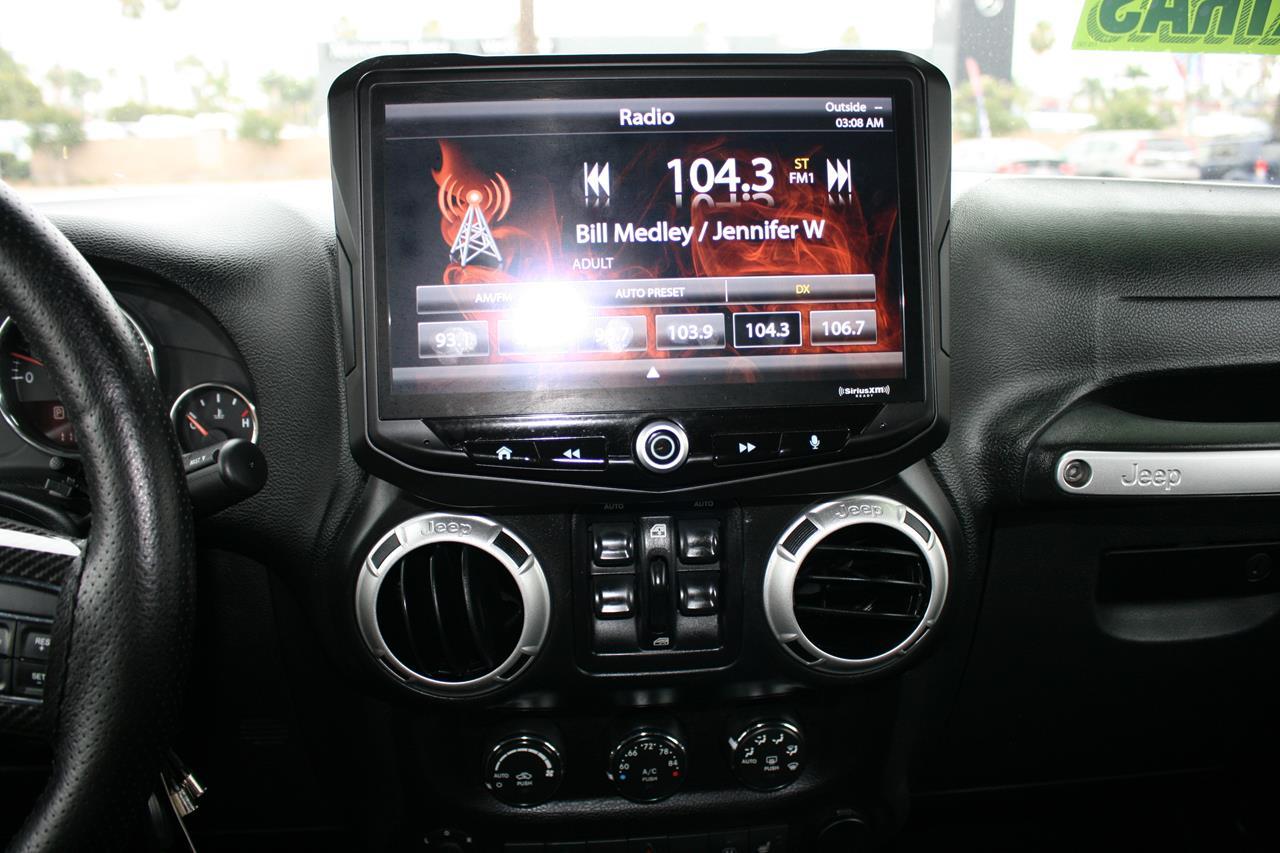 Jeep Wrangler Unlimited 4WD 4dr Rubicon Hard Rock 2016