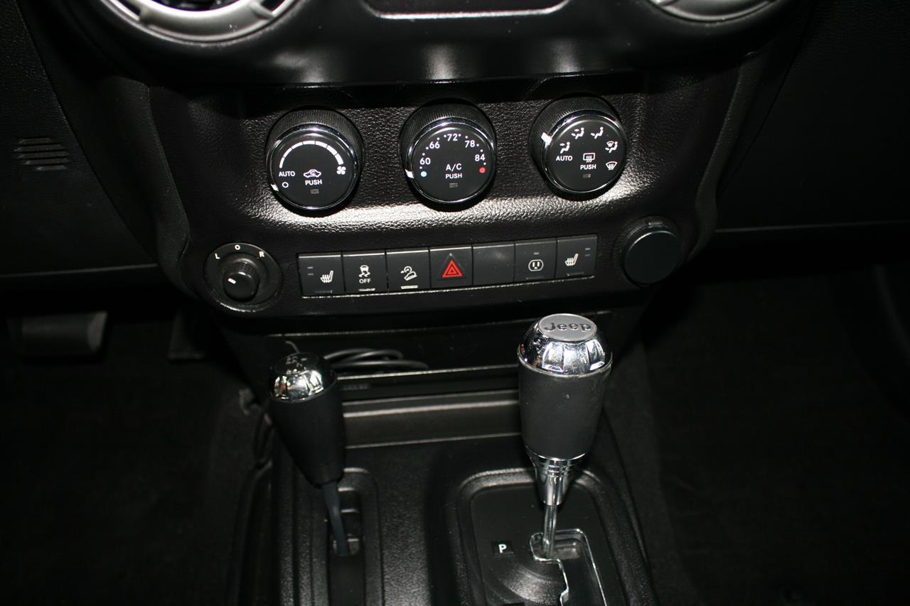 Jeep Wrangler Unlimited 4WD 4dr Rubicon Hard Rock 2016
