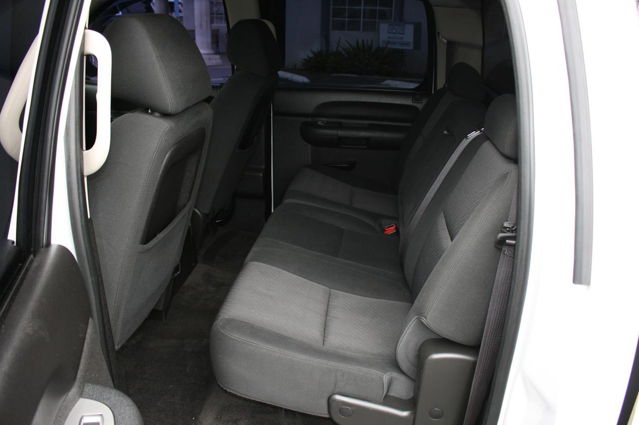 Chevrolet Silverado 1500 2WD Crew Cab 143.5" LT 2012